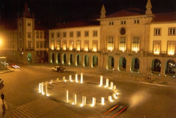 Praça Do Município à Noite